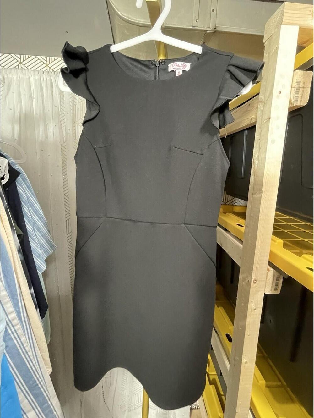 Pink Lily Women’s Black Sheath Dress Size Small Flutter Sleeve Stretch LBD